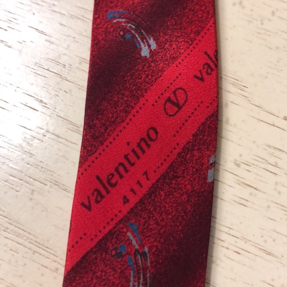 Valentino Tie / Red - Picture 6 of 8